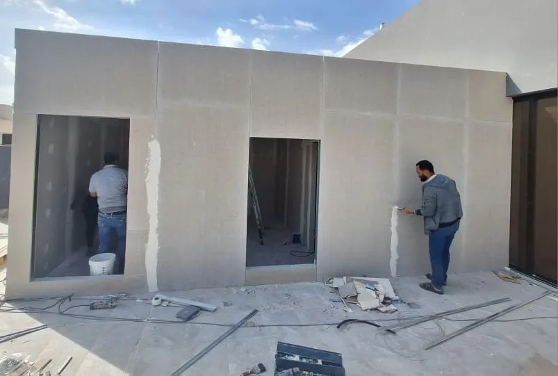 معلم تشطيبات وترميمات ملاحق خارجية عصرية في جدة