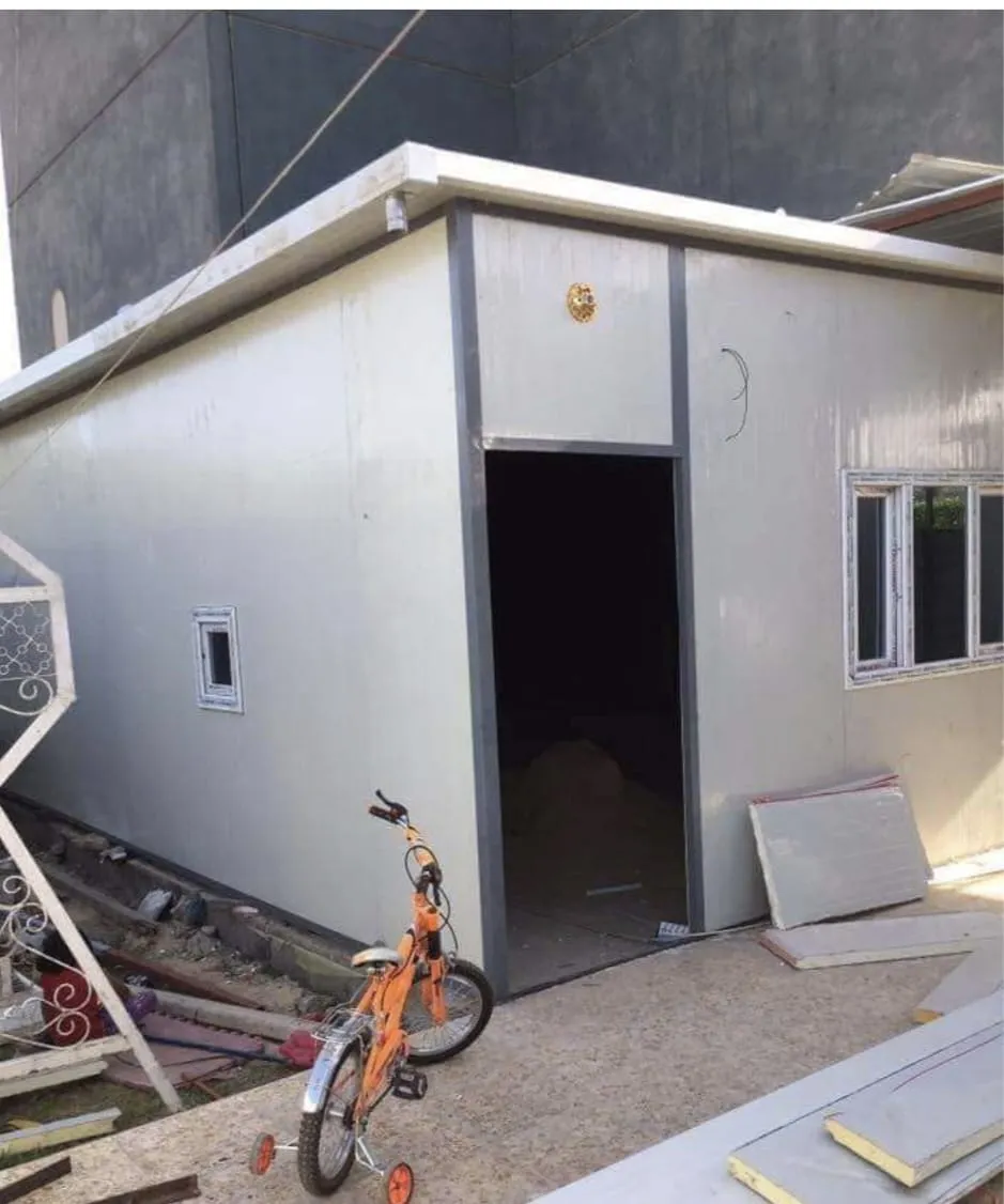 بناء ملاحق من الساندويتش بانل في جدة بجودة عالية