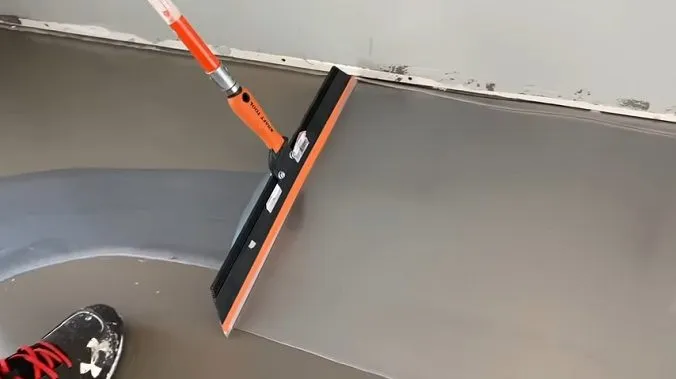 أحدث التقنيات في دهانات أرضيات الإيبوكسي حلول مبتكرة ومتطور