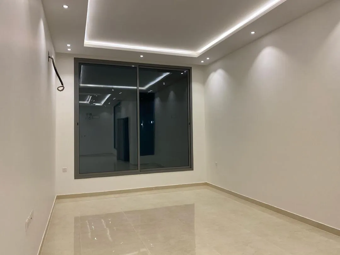 معلم دهانات حديثة معلم ديكورات في جدة