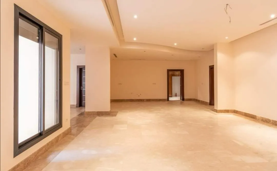 معلم دهانات حديثة معلم ديكورات في جدة