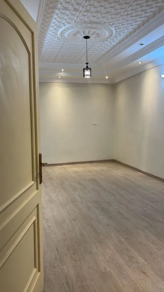 معلم دهانات حديثة معلم ديكورات في جدة