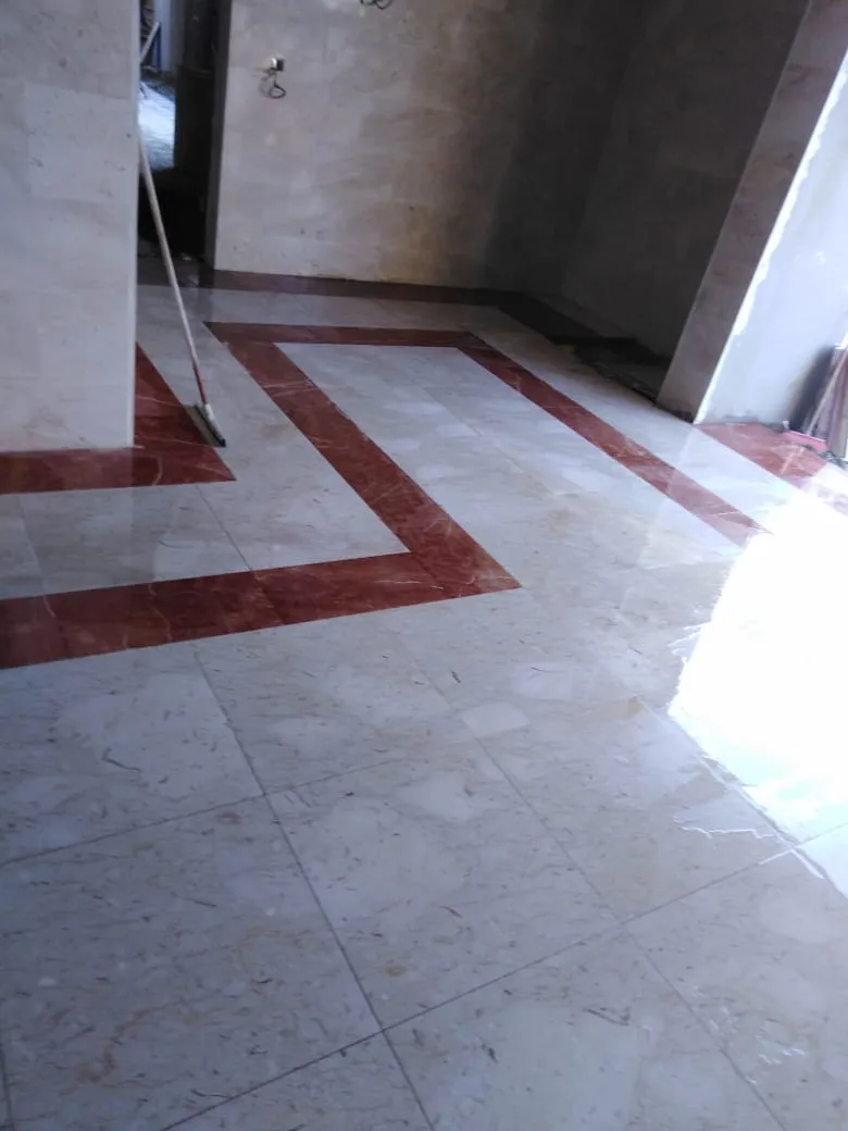 مبلط بجدة: تركيب بلاط وسيراميك بجدة